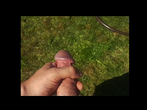 ❤️ Hot hottie si fa scopare la figa rosa e sborra con uno squirt in un giardino estivo ❤️ Super pornoal it.stroybassein.ru ️❤