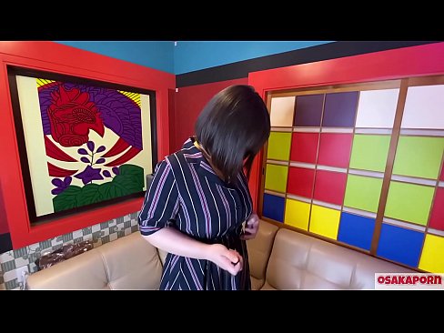 ❤️ Puttana giapponese con grandi tette si masturba con sex toys e ha un orgasmo. Parla in un'intervista della sua esperienza di scopata. Tette enormi e figa pelosa che geme forte. Osakaporn ❤️ Super pornoal it.stroybassein.ru ️❤